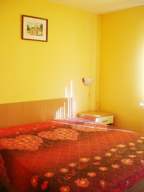 Hotel Restaurant Vodenitsata Berkovitsa Oda fotoğraf