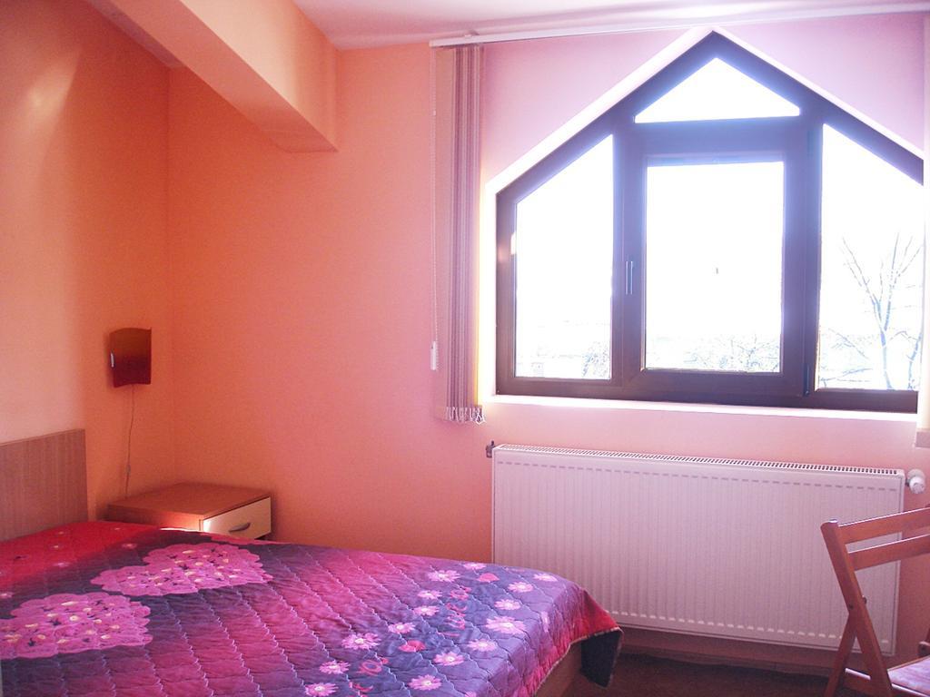 Hotel Restaurant Vodenitsata Berkovitsa Oda fotoğraf